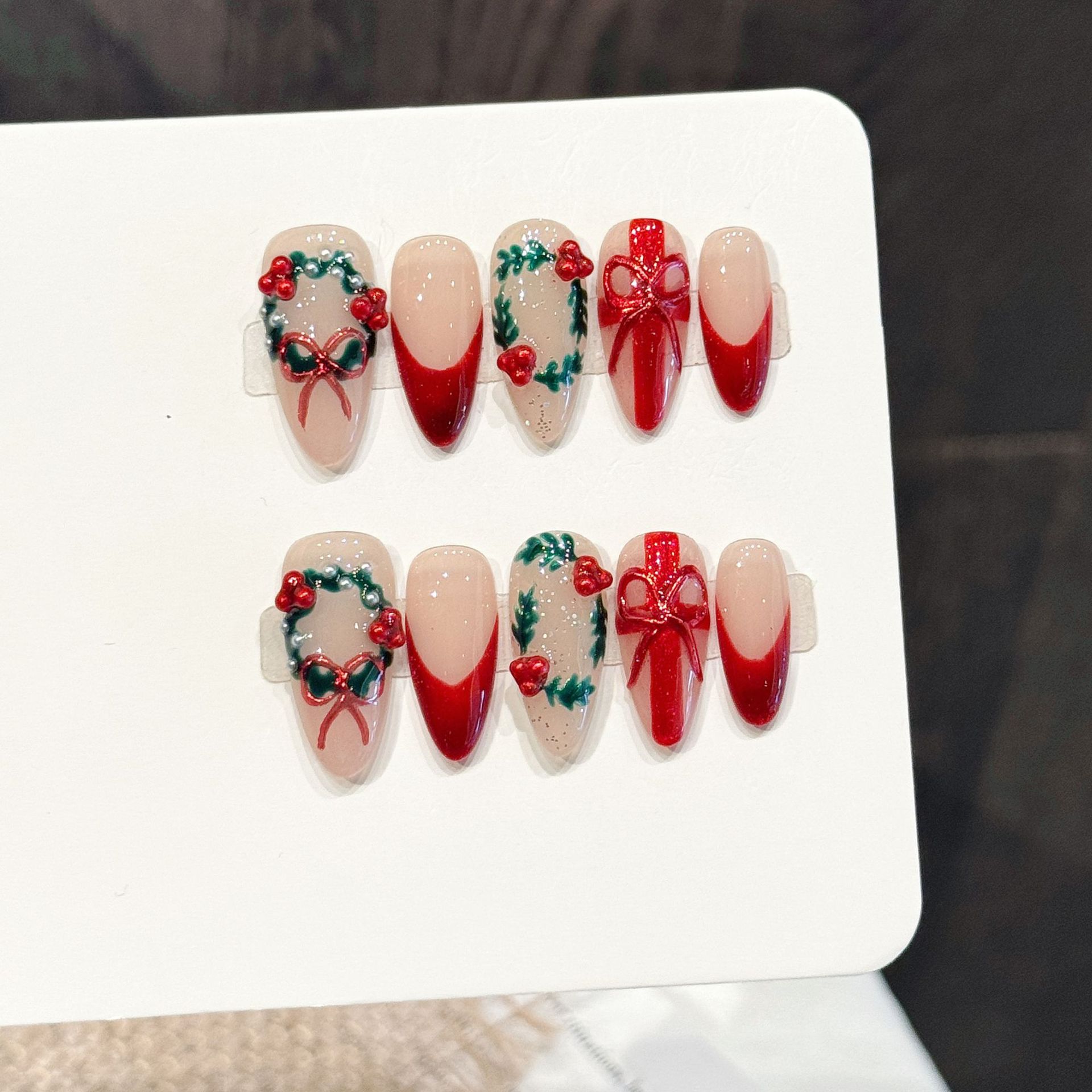 10 szt. Świąteczne czerwone, n – Nail Art Press On recenzja i cena